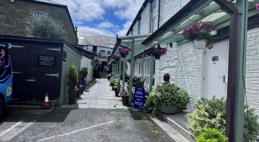 Molesworth Arms photo