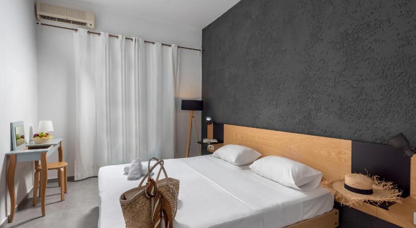 Azure Mare Hotel photo