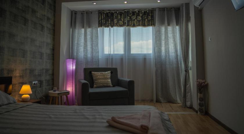 Seaside Vantage Getaway — Hotel in Burgas