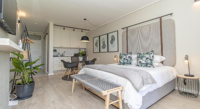 36 At Brookes — Hotel in Port Elizabeth