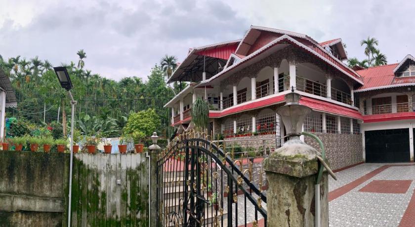 Thulung Homestay & Swimming Pool photo