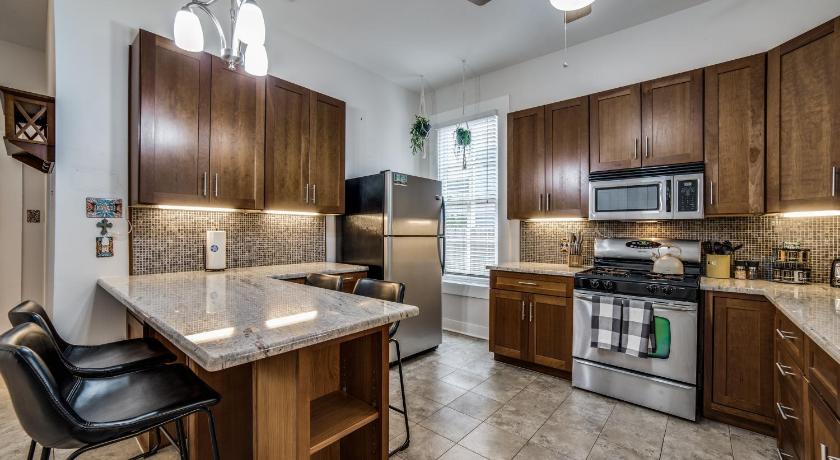 샌안토니오 (TX) Downtown Historic 2Bdrm, Walk to Riverwalk, Alamo; Beautifully Renovated! 4성급 숙소 로비