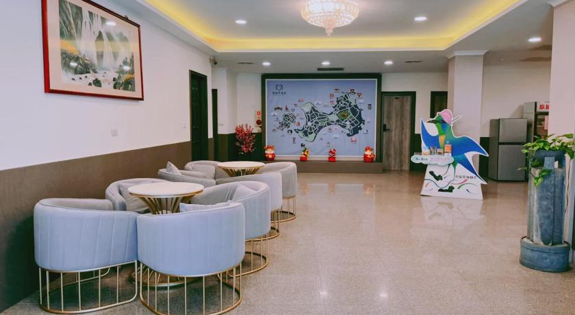 New KM Hotel photo