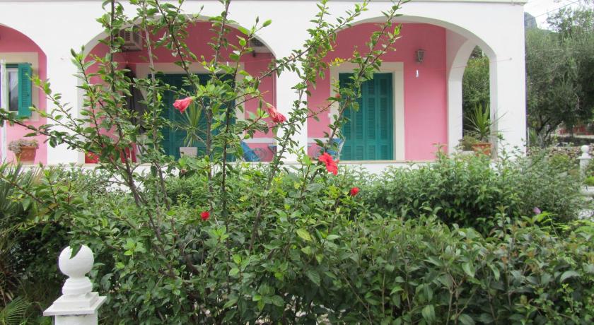 Vanilla House Paleokastritsa photo