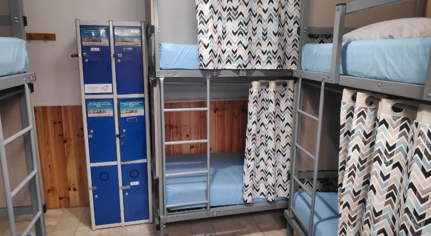 Sevilla Triana Backpackers 3-Star Hotel exterior