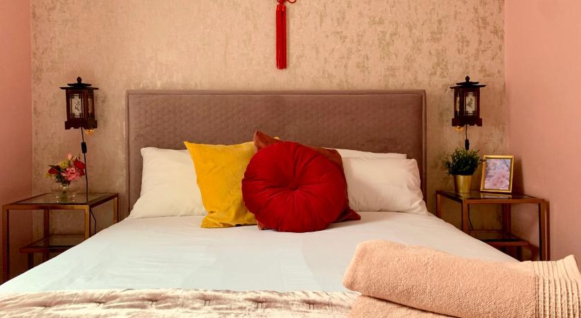 Image of Two-Bedroom Apartment - Cherry Blossom 8