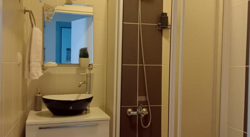 Daffne Otel photo