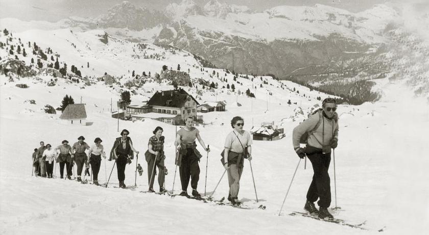 Passo Sella Dolomiti Mountain Resort photo