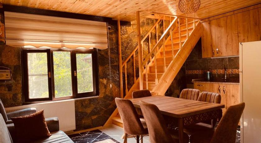 Abant Yesil Vadi Koc Pansiyon — Hotel in Dereceören