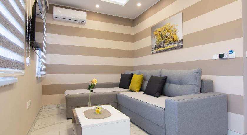 Jana apartmani photo