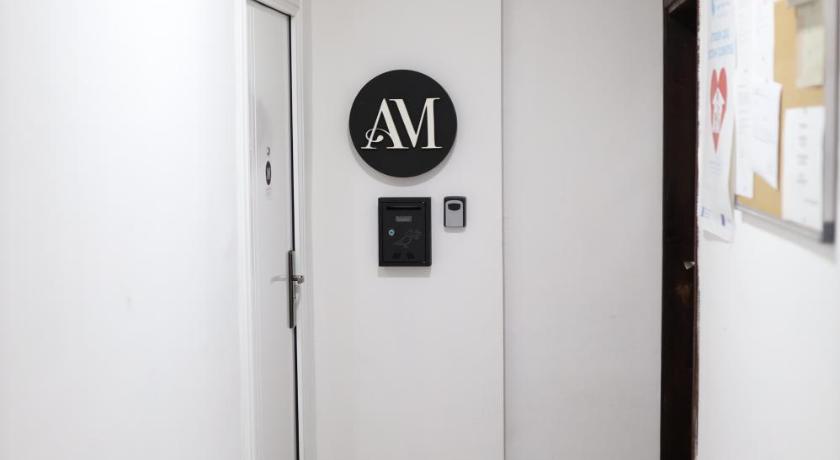 Apartment M photo