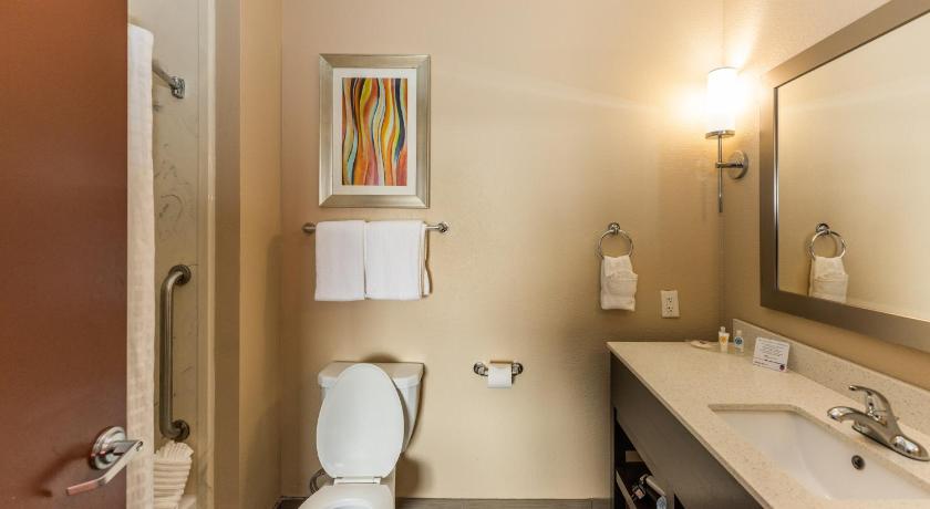 Image of 2 Queen Beds, Suite, Nonsmoking 17