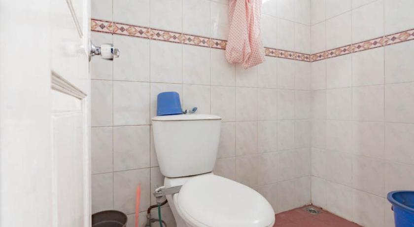 Pall Inn Puncak Mitra RedDoorz - image 16