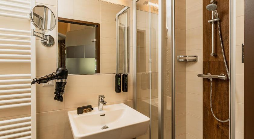 Image of Four-Bedroom Apartment 14