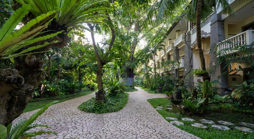 Hotel Kumala Pantai - image 41
