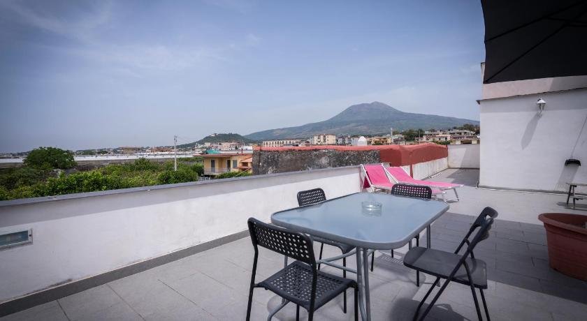 Villa Vesuviana photo