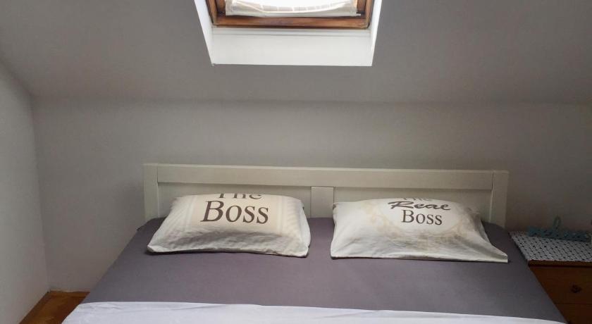 Image of Double Room with Shared Bathroom 11