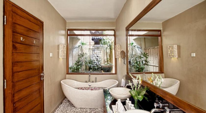 Villa Seriska Seminyak - image 27