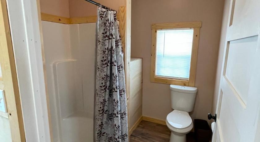The Nest Cabin Resort - Roadrunner #8 photo