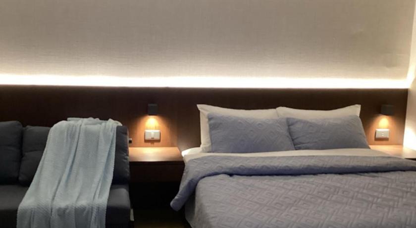 Luxury Condo in Clark Pampanga beside Hilton Hotel and Casino photo