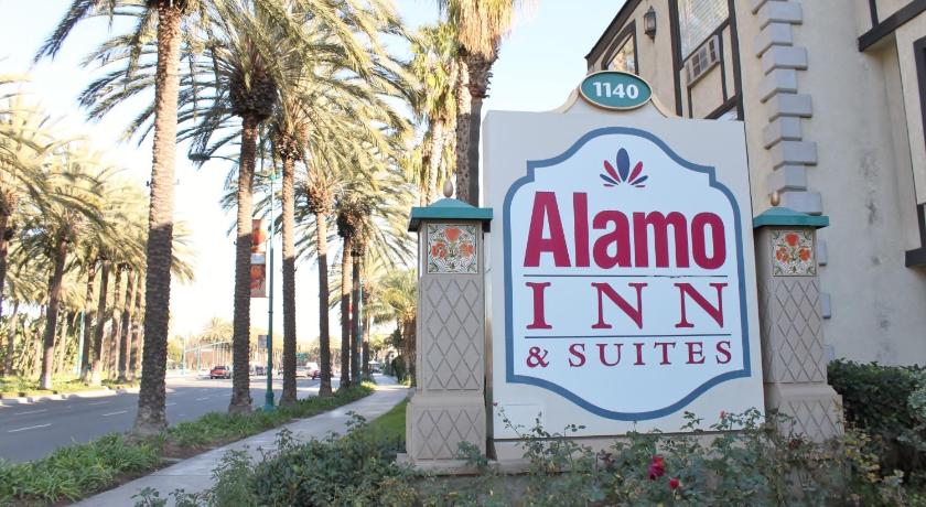 Alamo Inn and Suites - Convention Center photo