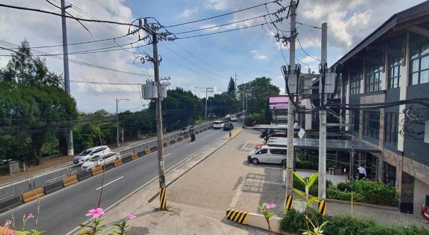 TAGAYTAY BGC - image 9