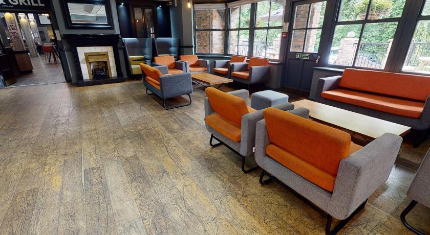 Village Hotel Liverpool photo
