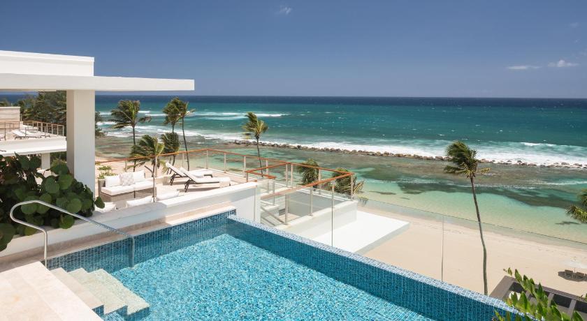 Image of 4 BR Rooftop Penthouse, 4 Bedroom Residence, Oceanfront, Balcony, Private pool 9