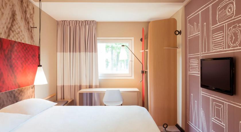 Image of Standard Room with 1 double bed 6