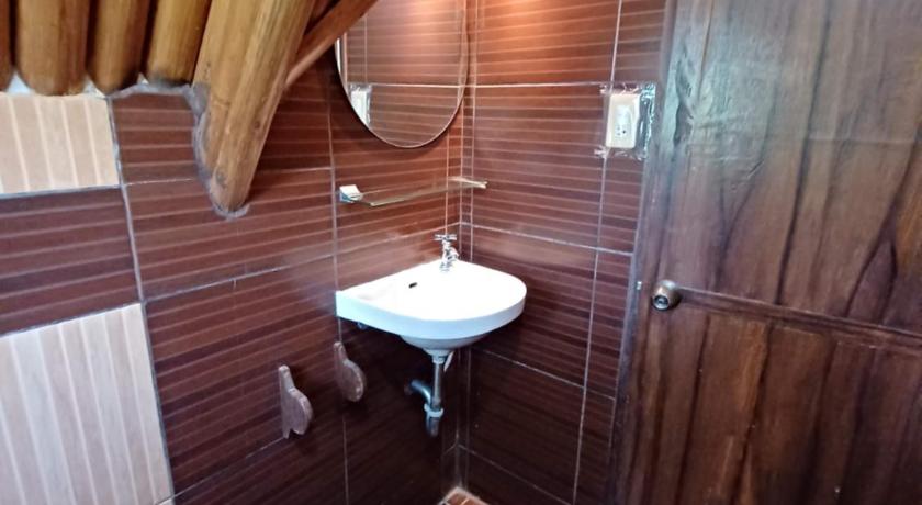 Paras Inn photo