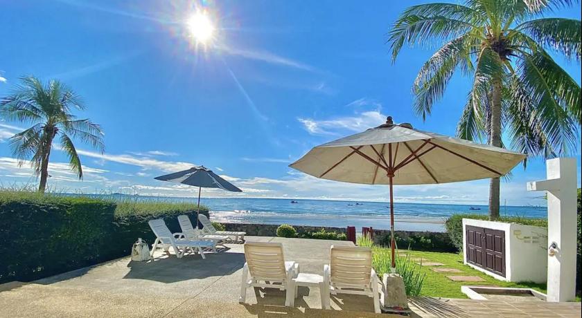 Absolute Beachfront villa — Hotel in Prachuap Khiri Khan