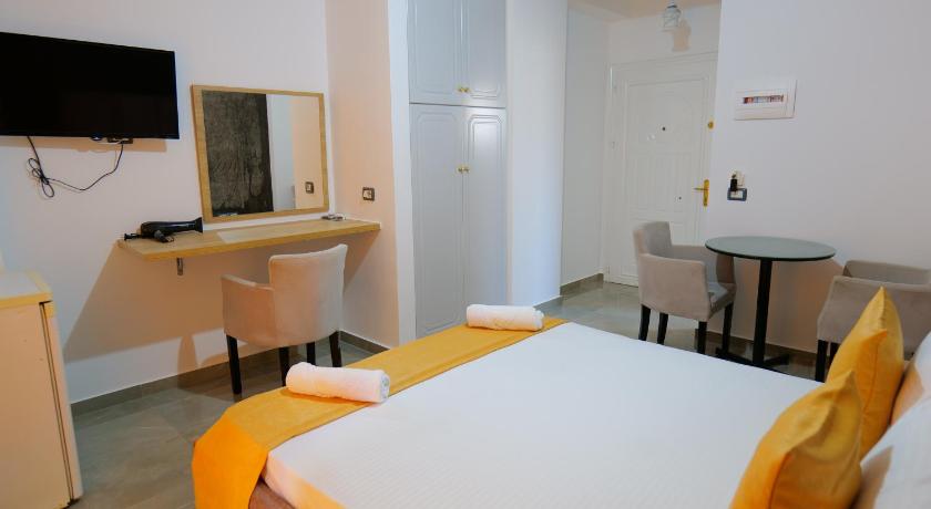 HOTEL ADI-VERA photo