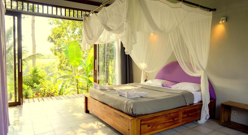 Prashanti Bali photo