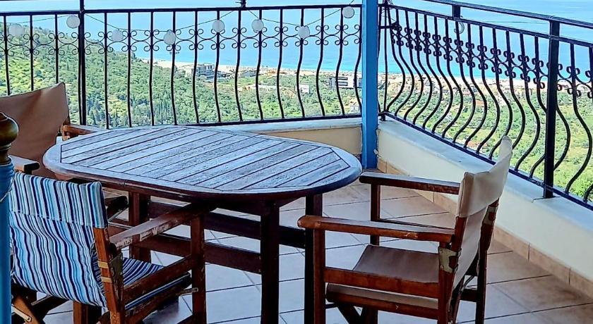 Amphora Guesthouse & Apartments photo