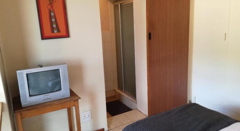 Antique Silk Self Catering Unit photo