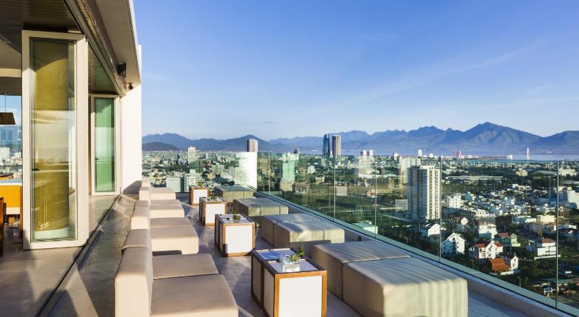 A La Carte Da Nang Beach Hotel - image 6