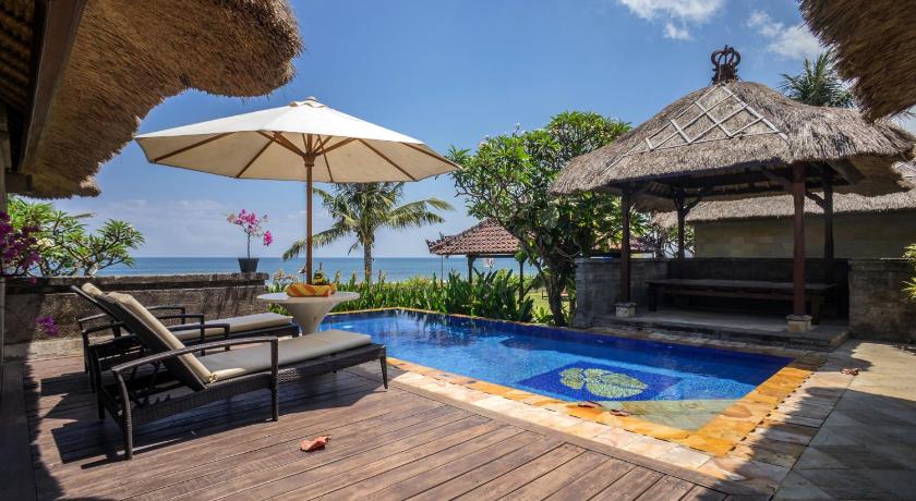 Image of Sani One-Bedroom Villa with Private Pool and Bathtub 3