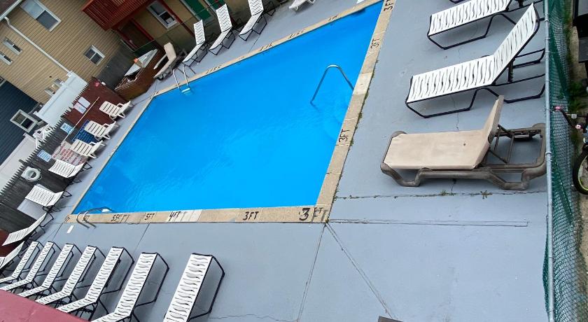 Offshore Motel photo