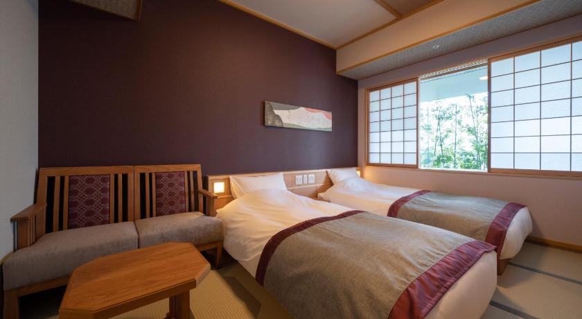 Image of Twin Room with Shower 1