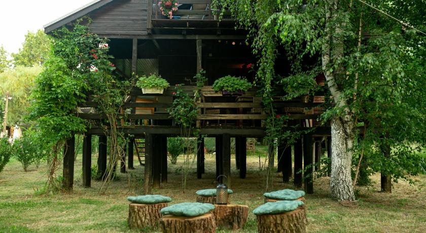 Marine House Makis photo