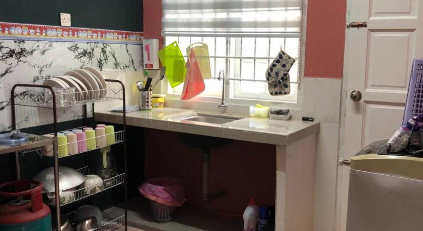 タナ・メラ SERI LAZUARDI 6 MUSLIM FRIENDLY 2つ星 シングルルーム プール