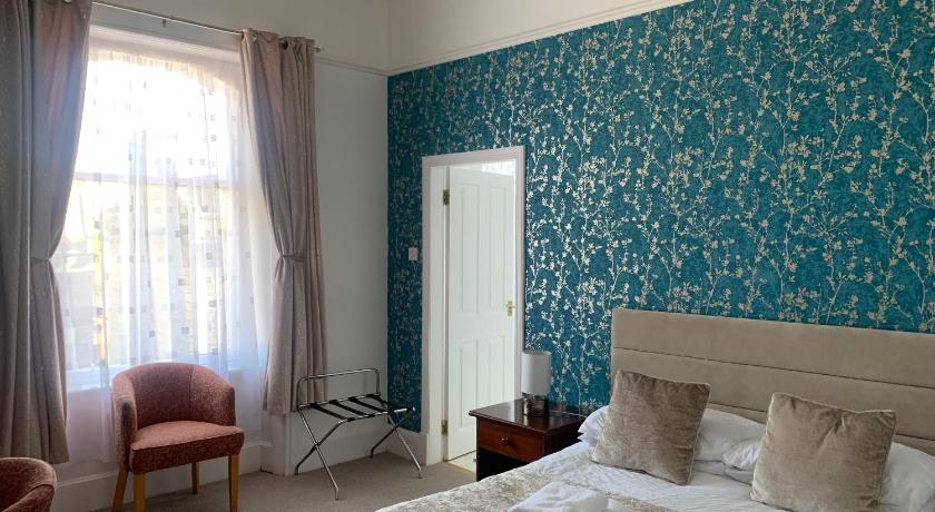 The Gordon Arms Hotel photo