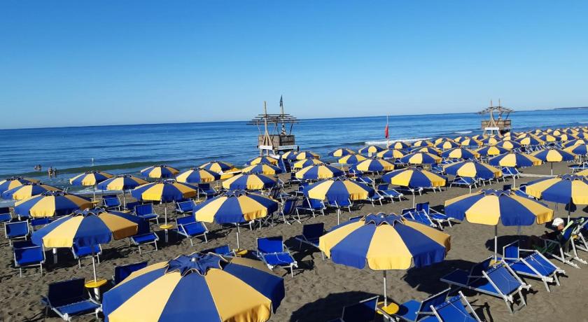 Hotel Tirreno