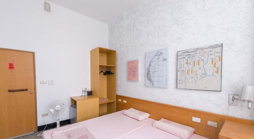 Image of Twin Room 1
