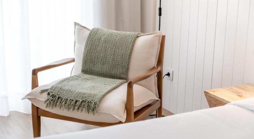 Image of Premium Double or Twin Room 7