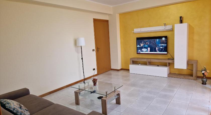 アチ・トレッツァ L'Isola e i Faraglioni house 3つ星 シングルルーム 客室