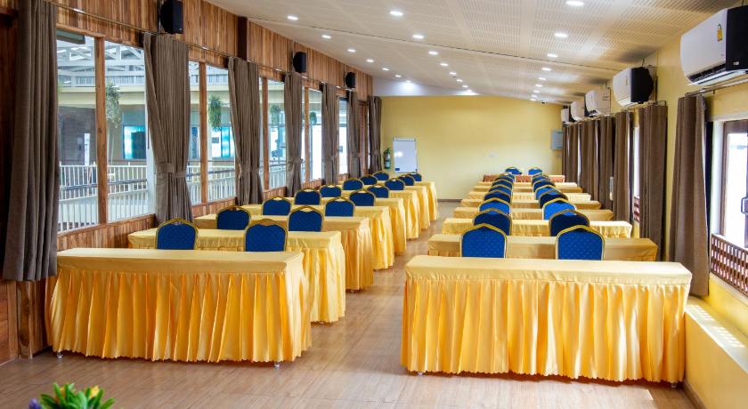 NonNee Lampang Hotel photo