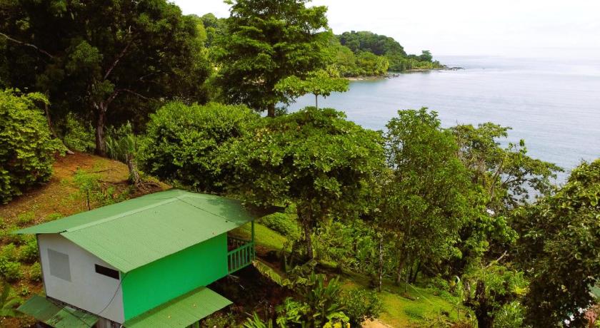 Cabana Ara Macao Lodge — Hotel in Drake Bay