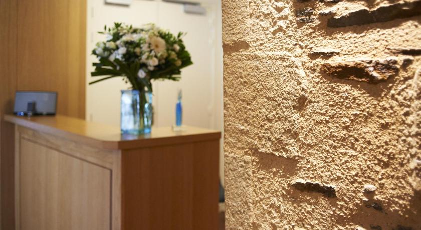 Logis Hotel Duquesne photo
