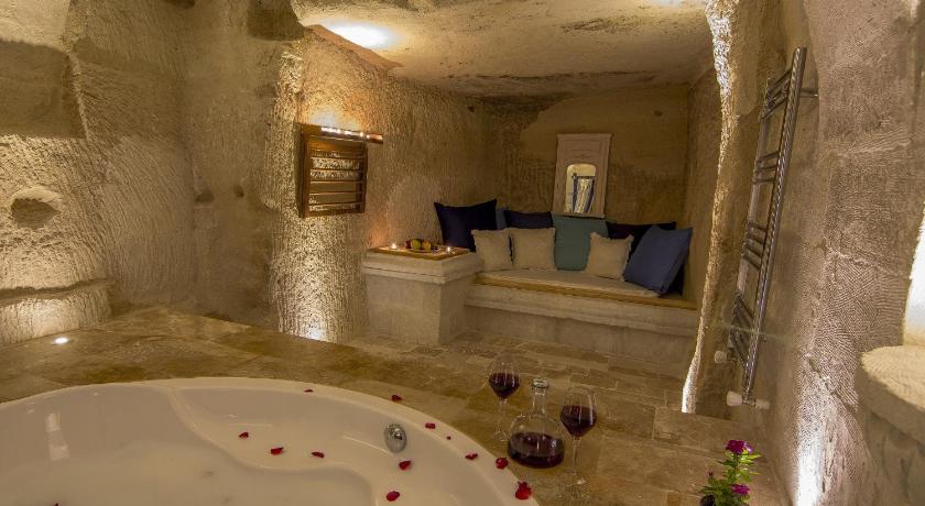 Immagine di Suite Grotta Luna di Miele (Honeymoon Cave Suite) 2